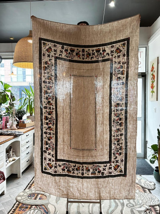 vintage pennsylvania dutch linen table cloth - good market thrift store