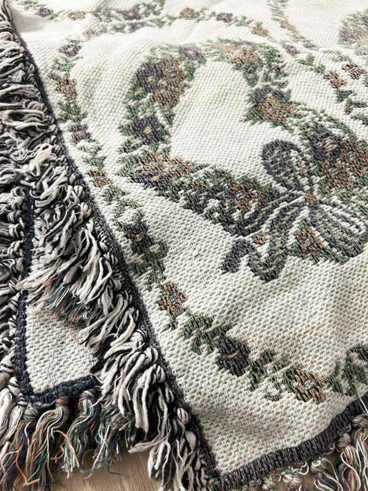 vintage woven floral heart throw blanket - good market thrift store