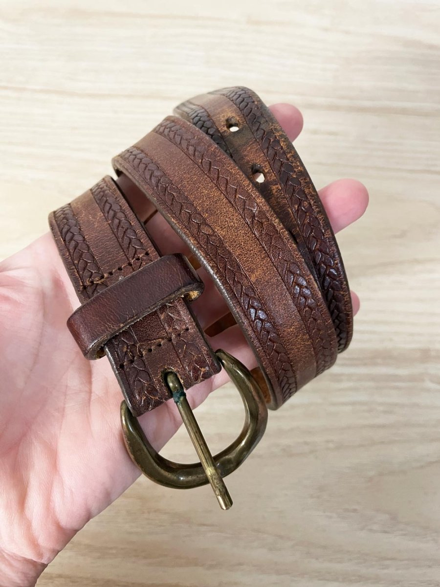 vintage 00s tabi tooled leather belt - good market thrift store