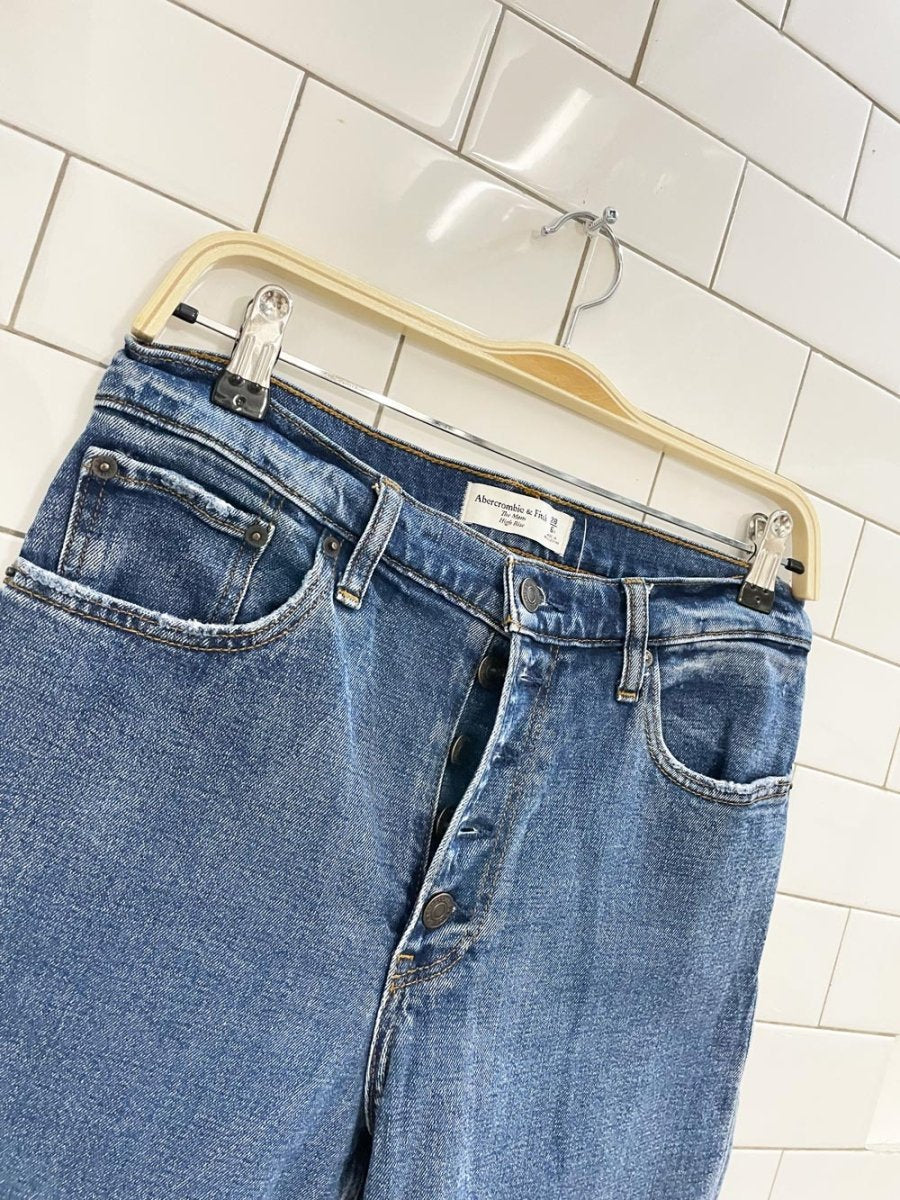 a&f the mom high rise buttonfly jeans - good market thrift store