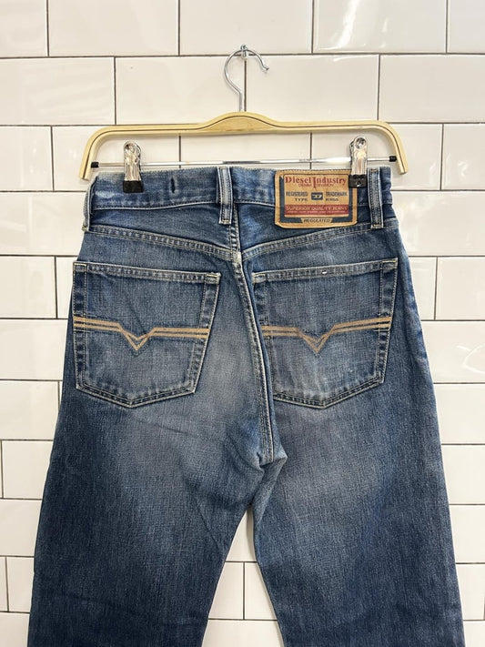 vintage 90s diesel type rr55 straight leg button fly jeans - good market thrift store