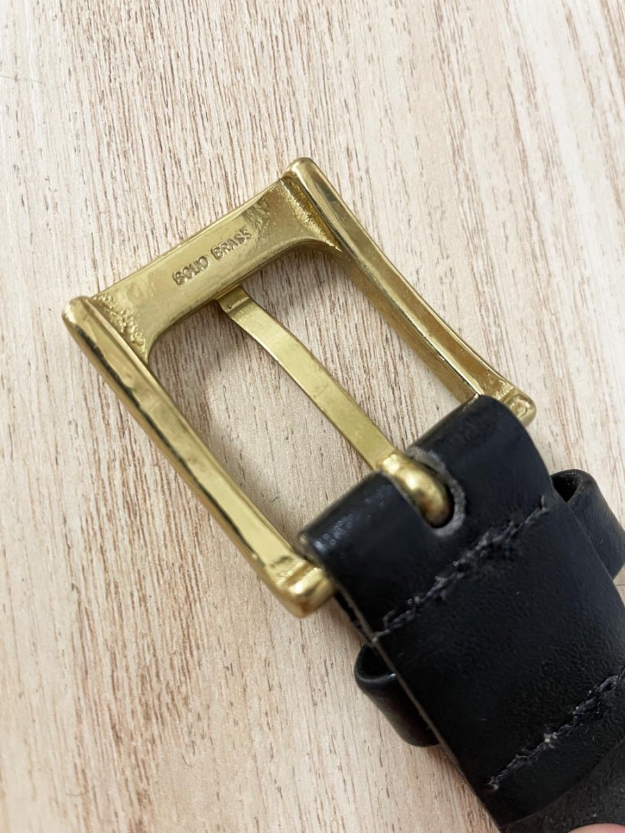 vintage leather belt w brass buckle | made in Canada - good market thrift store