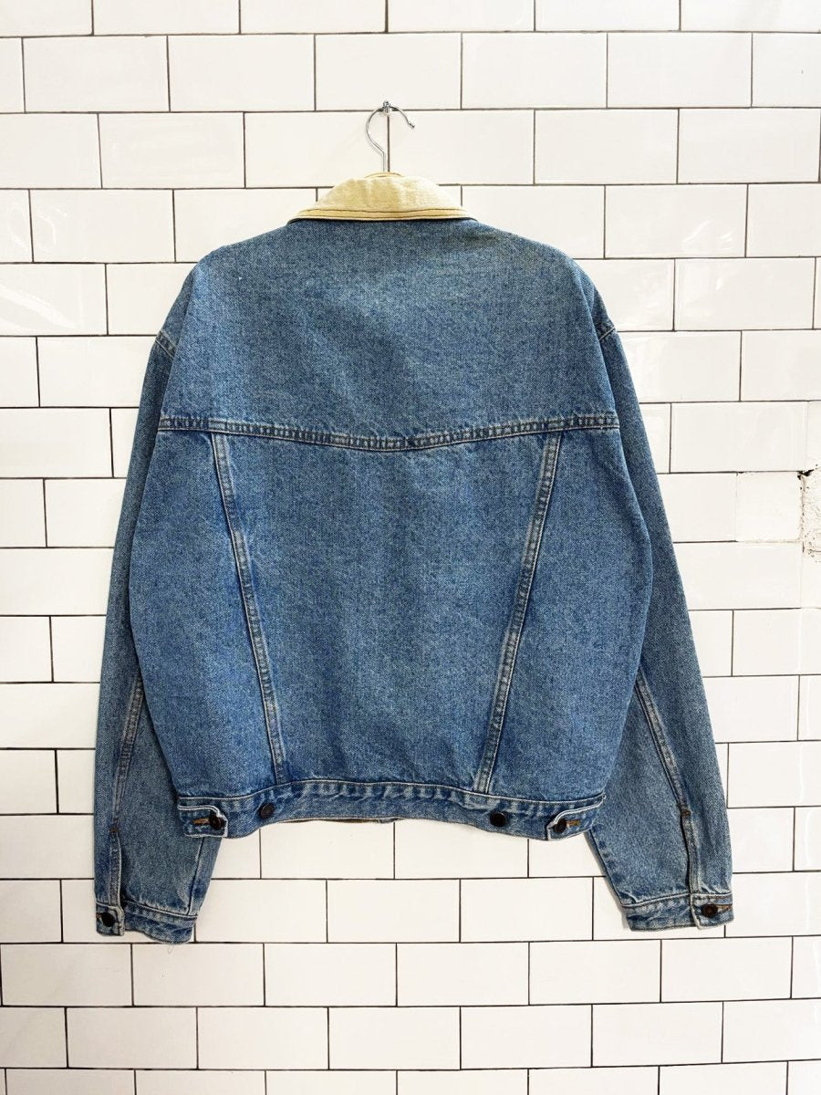 vintage 90s wrangler light wash denim jacket - good market thrift store
