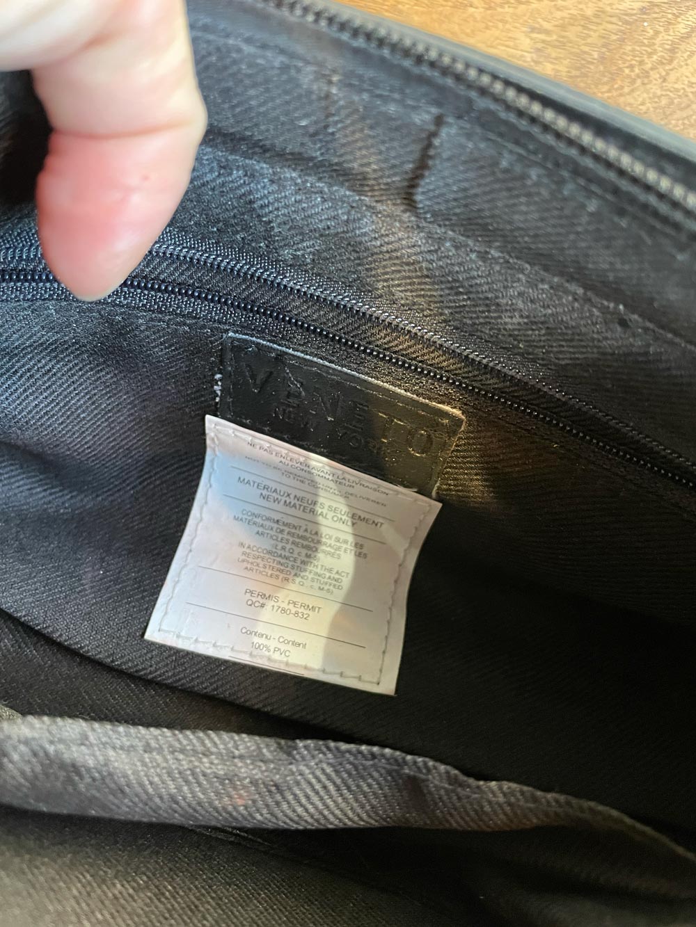 y2k veneto new york mini leather shoulder bag