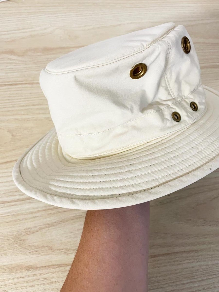 the tilley hat short brim bucket hat - good market thrift store