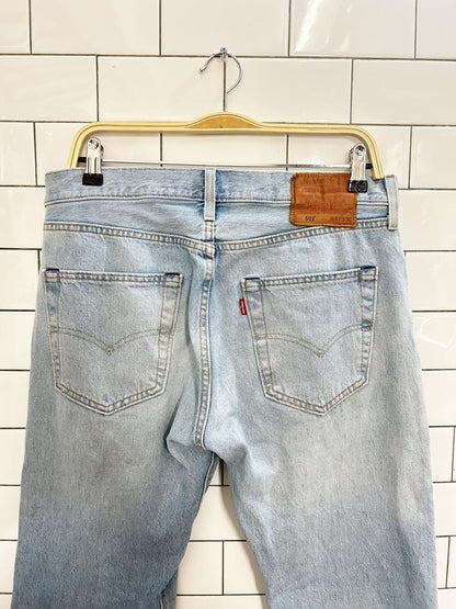 levi's 501 straight jeans - good market thrift store