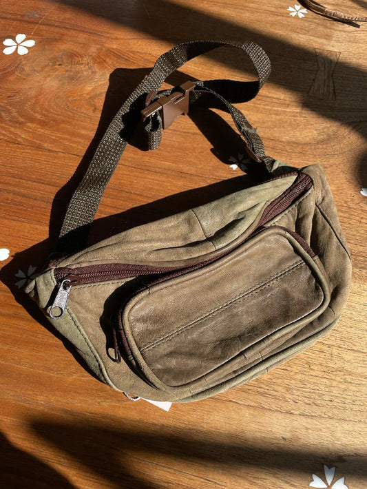 vintage brown nubuck leather belt bag