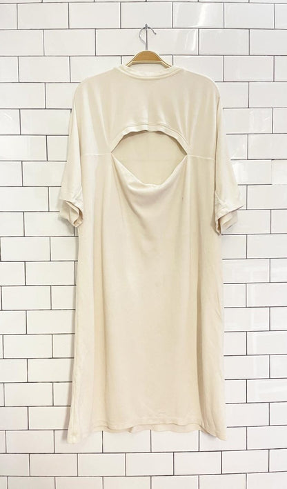 cos open back t-shirt midi dress - good market thrift store