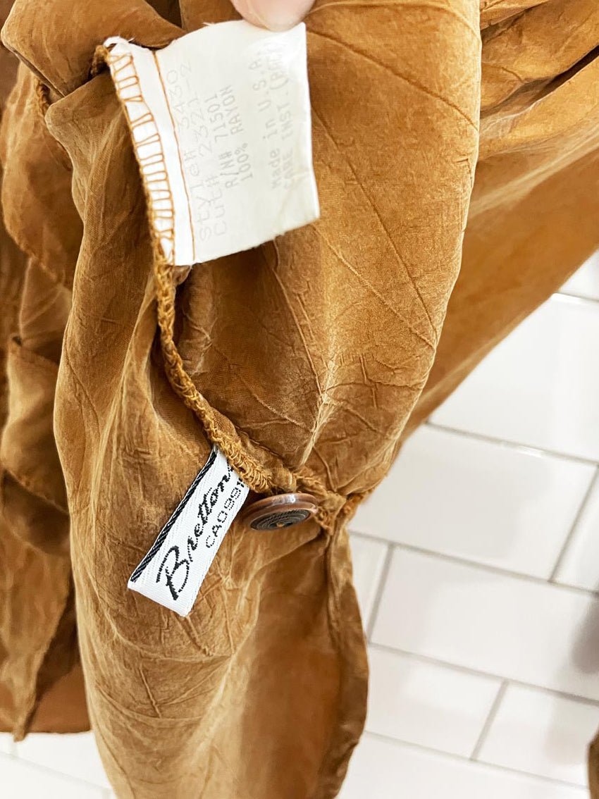 vintage 90s action wear USA embroidered vest oversized shirt - good market thrift store