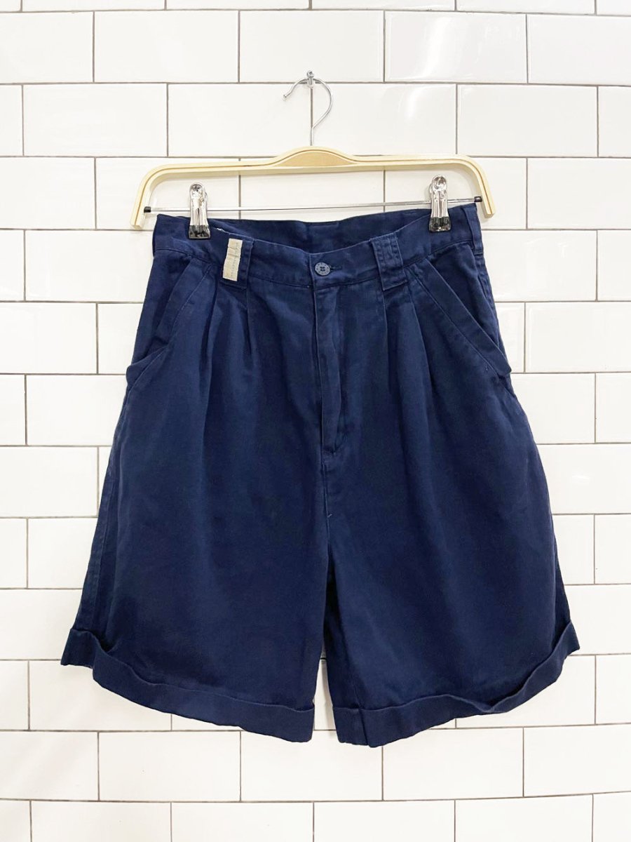 vintage 90s wolverine world adventurer pleated shorts - good market thrift store