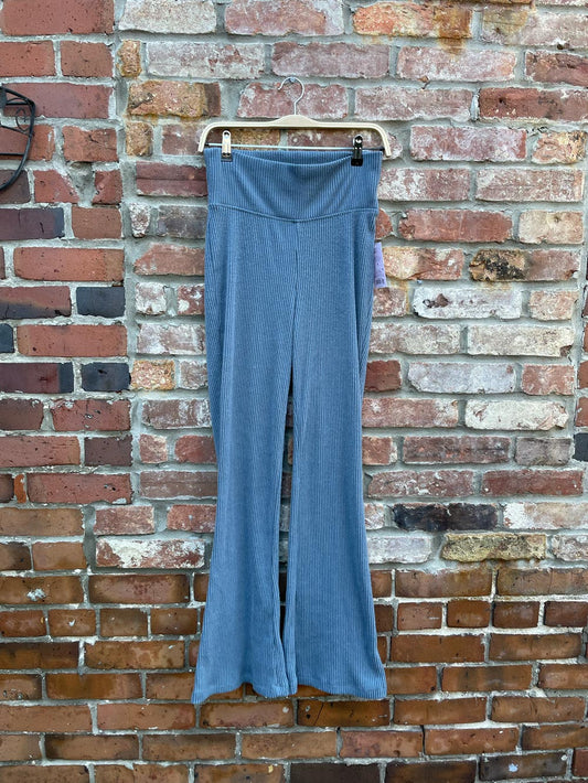 nwt wild fable chunky rib pull on flare pants