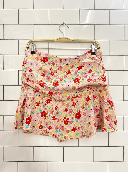 stradivarius floral ruched mini skirt - good market thrift store