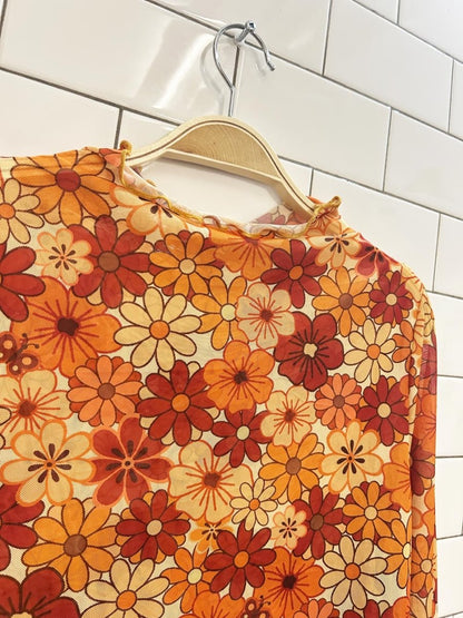 retro flared sleeve floral mesh top - good market thrift store
