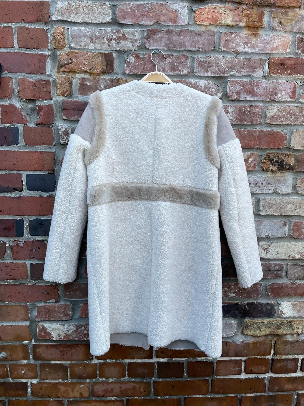 morimori faux sherpa snap button long coat