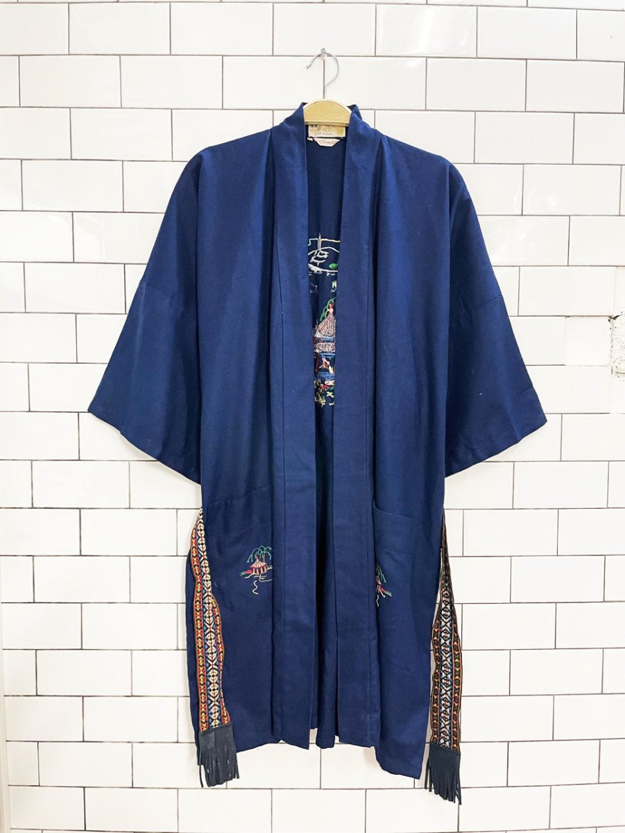 vintage 60s health 100% raw silk embroidered robe - good market thrift store