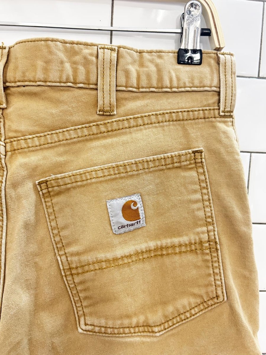 carhartt relaxed fit straight utility pants - good market thrift store