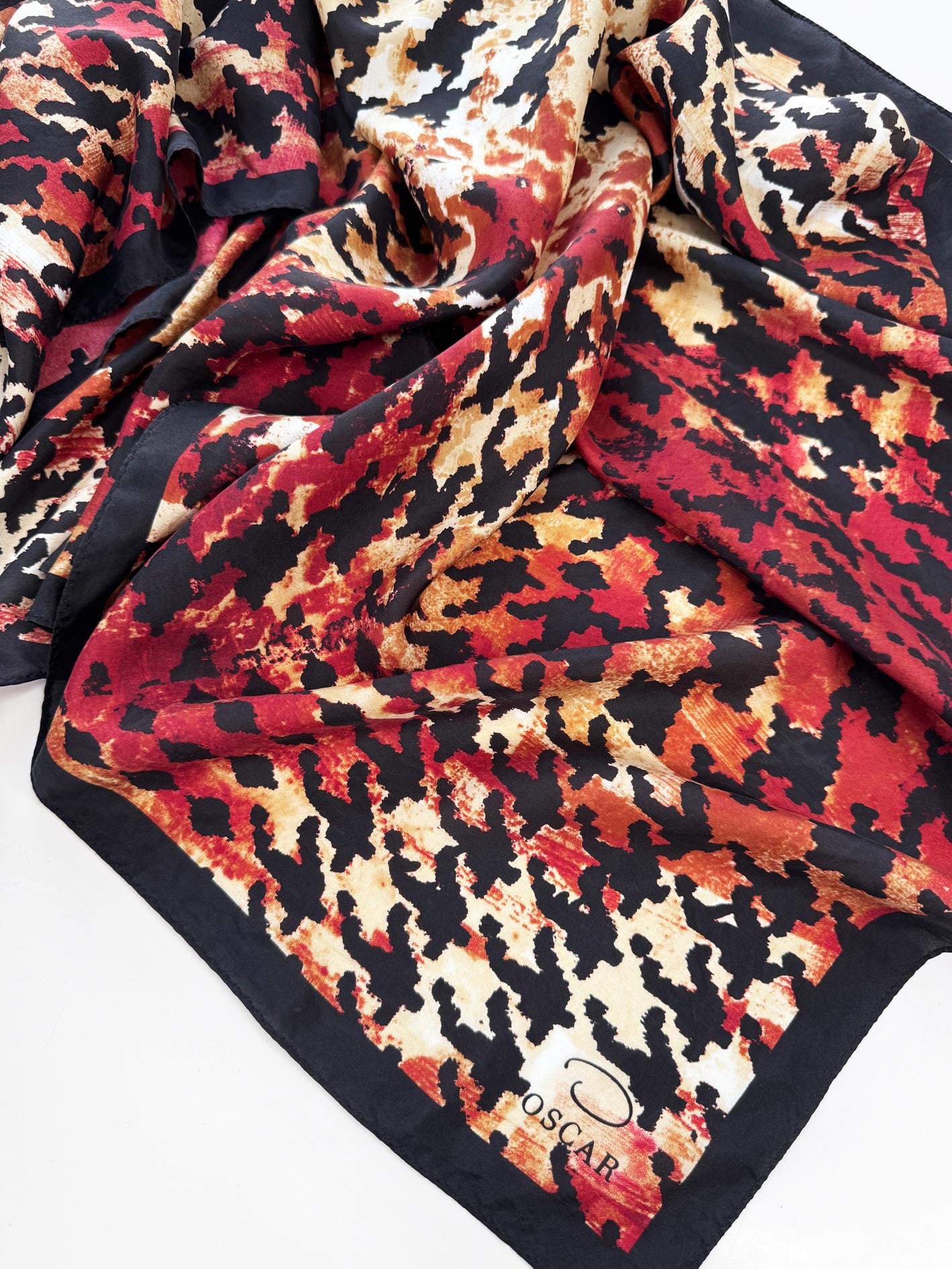 vintage oscar de la renta 100% silk houndstooth xl square scarf