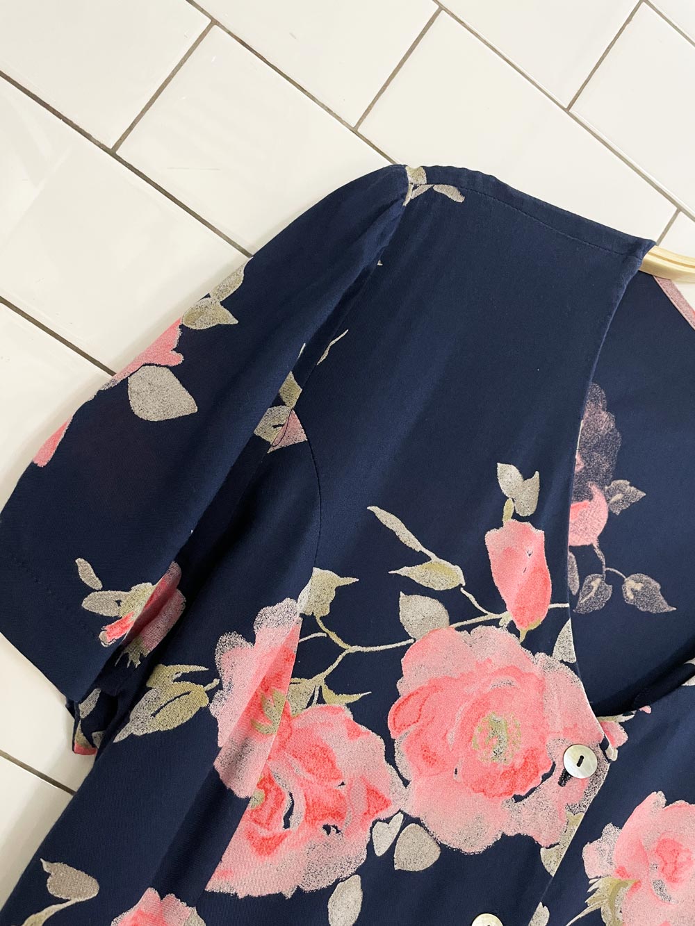 vintage 00s nice day floral full button tie back midi dress