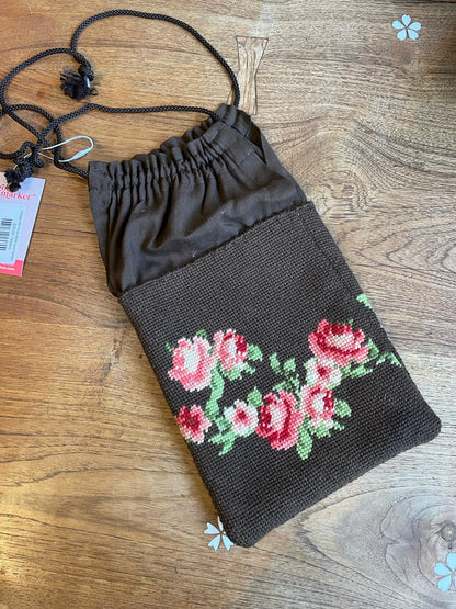vintage MA cross stitch rose handbag