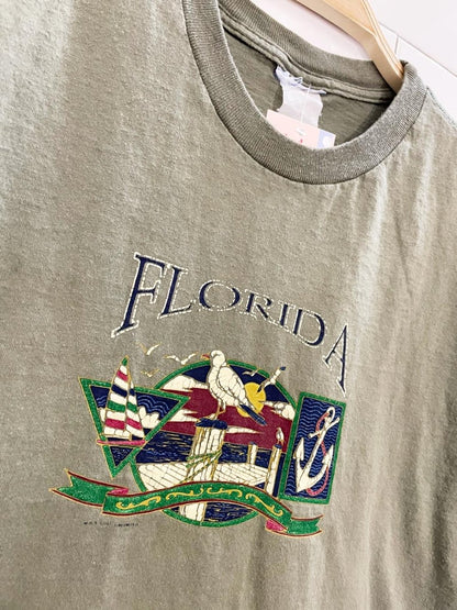 vintage florida grapic tee - good market thrift store