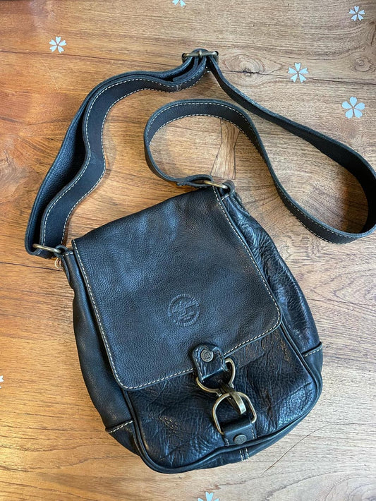 vintage marlboro classics leather bag