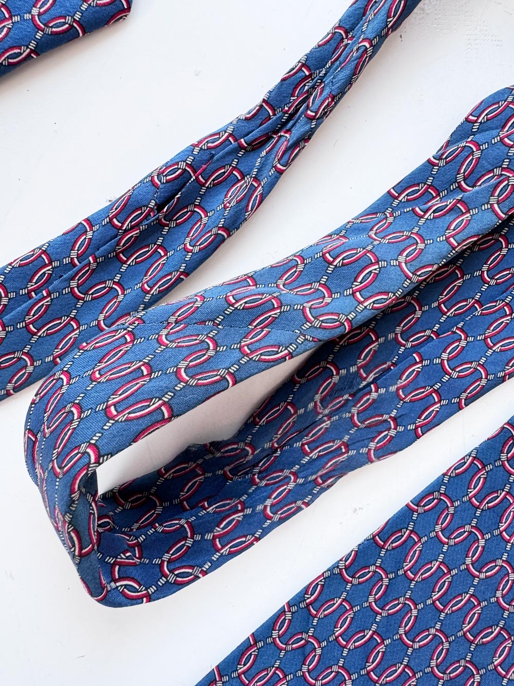 vintage gucci 100% silk necktie