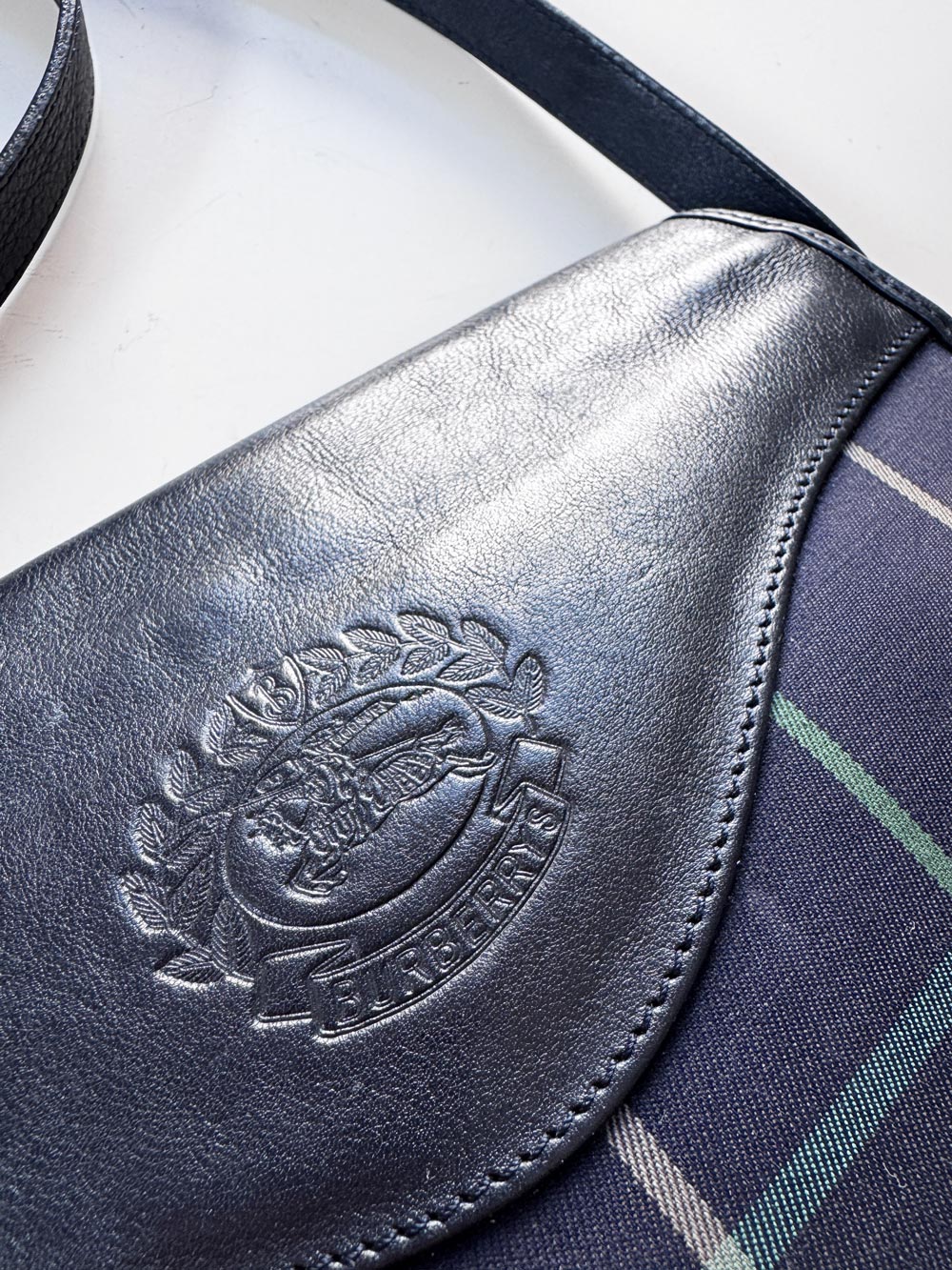 vintage burberrys leather + tartan shoulder bag