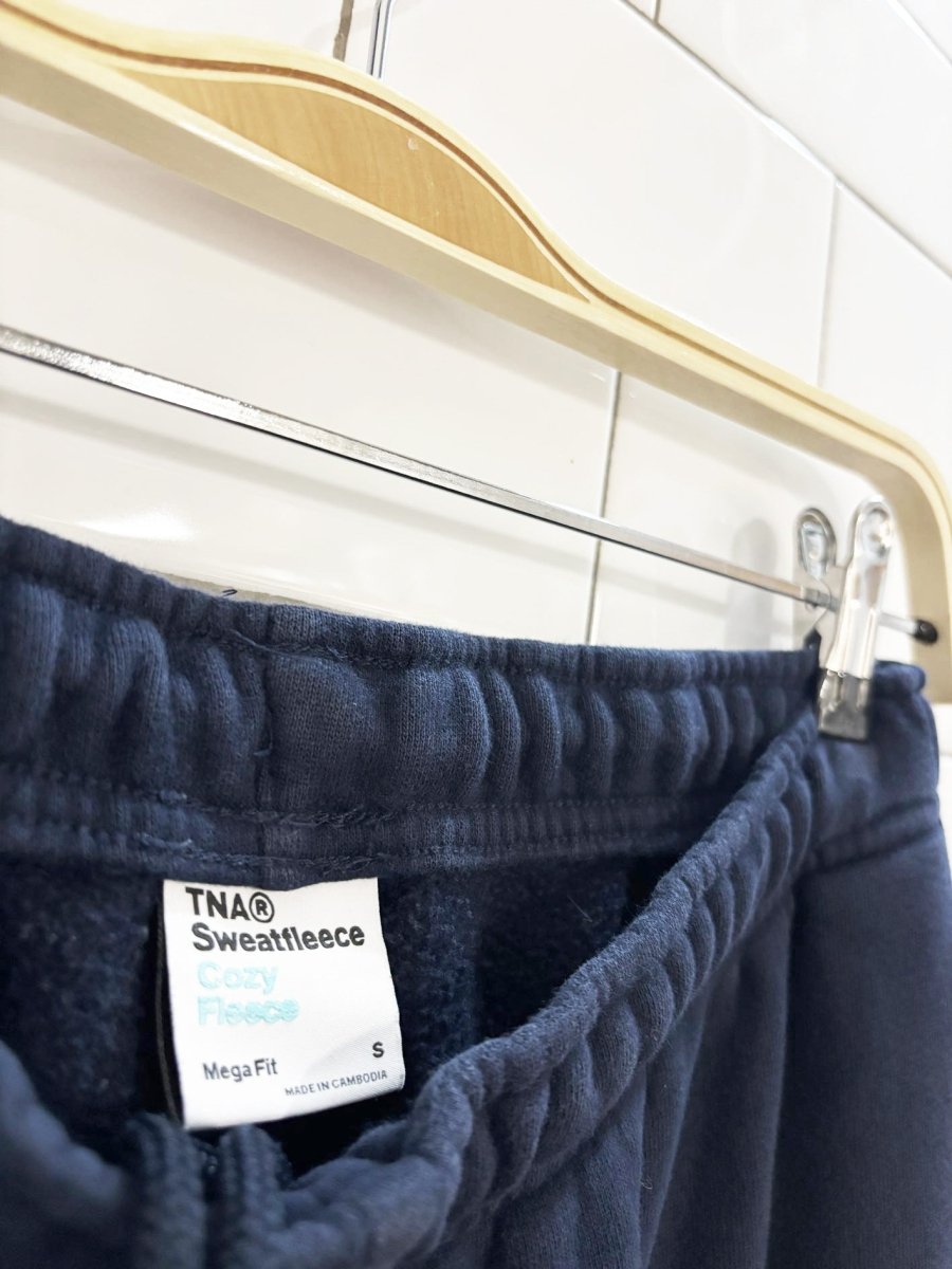 tna sweat fleece cozy fleece cargo joggers | artizia - good market thrift store