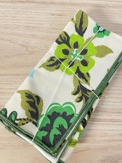 x4 vintage retro floral napkins - good market thrift store