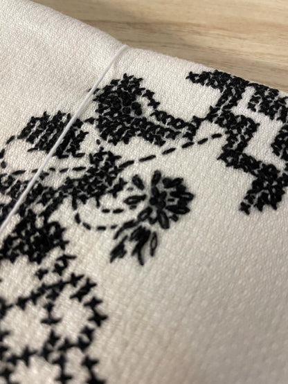 x2 vintage hand cross stitched tea towels - good market thrift store