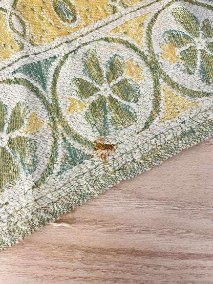 vintage 70s retro jaquard floral tapestry/throw - good market thrift store