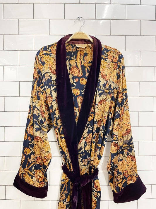 vintage amour de nuit 100% silk robe with velvet trim - good market thrift store