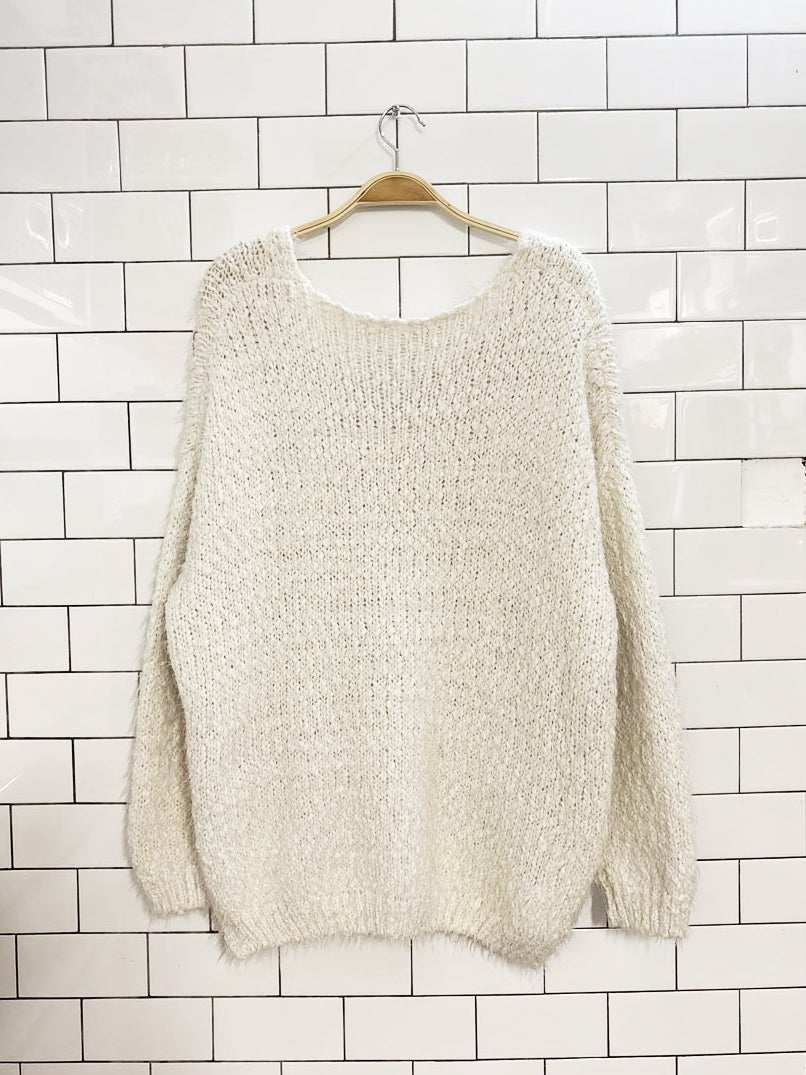 28 | 29 cotton - blend loose knit v - neck sweater - good market thrift store