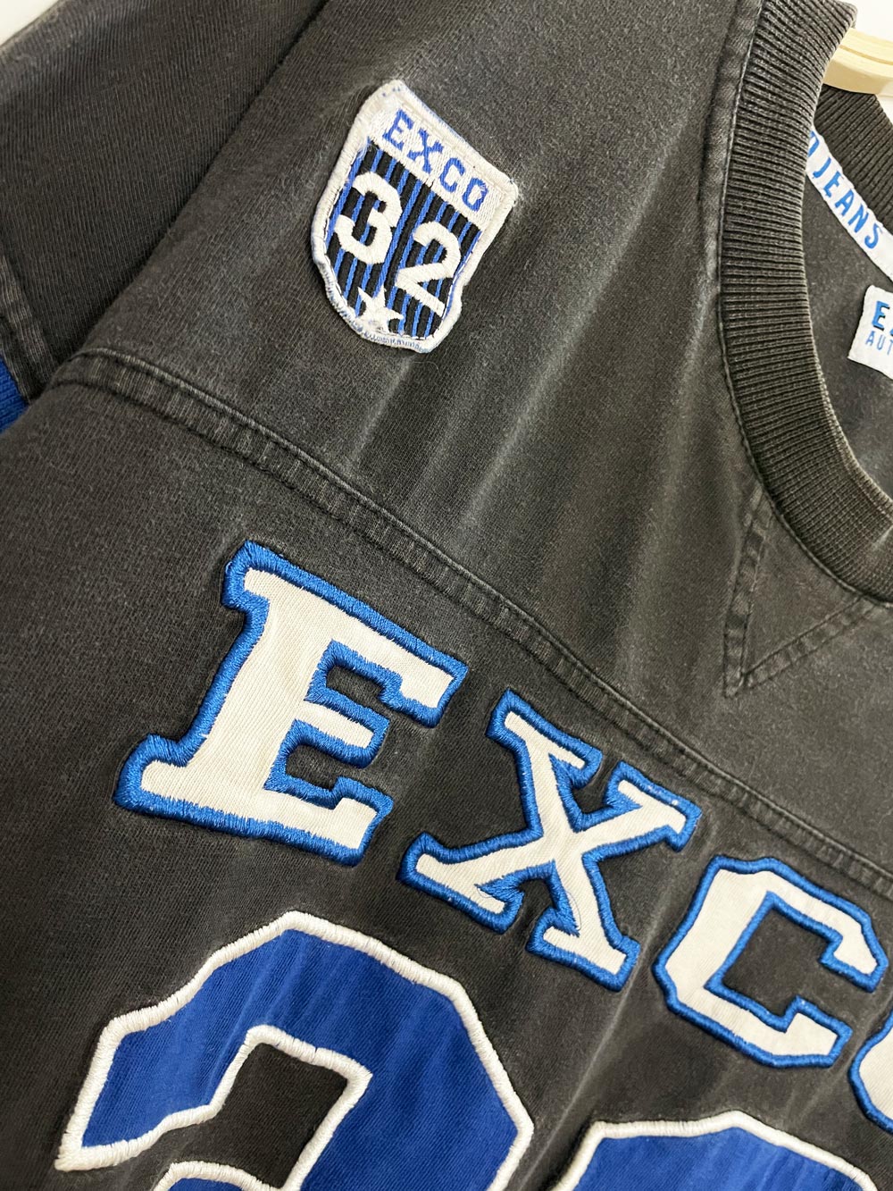 y2k exco varsity jersey #32 long sleeve v-stitch tee | collegiate