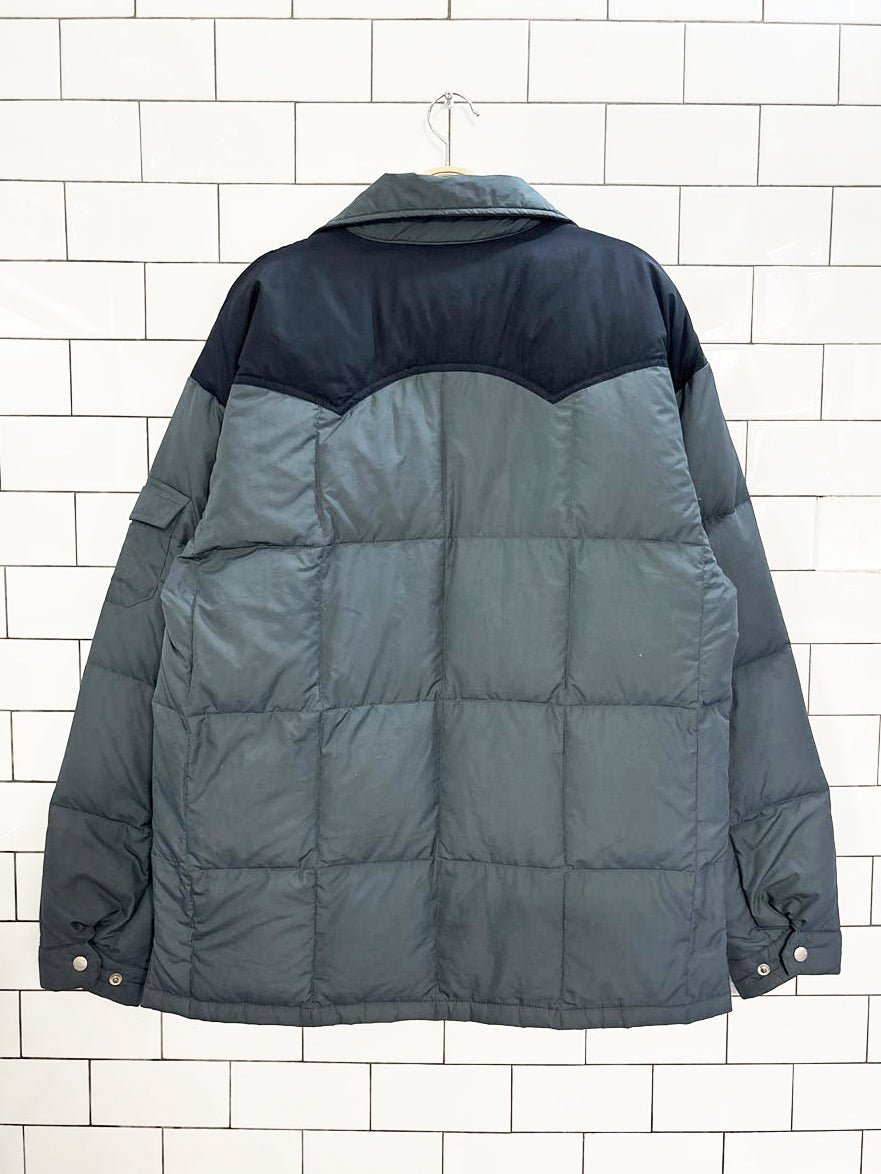 vintage 00s burton down quilted snowboard jacket - good market thrift store