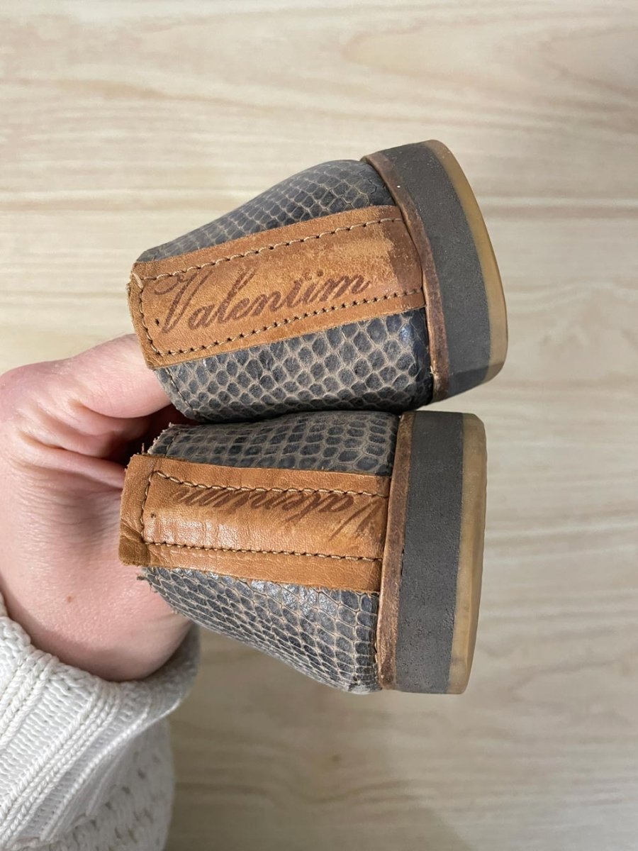 valentim leather derby shoe - good market thrift store