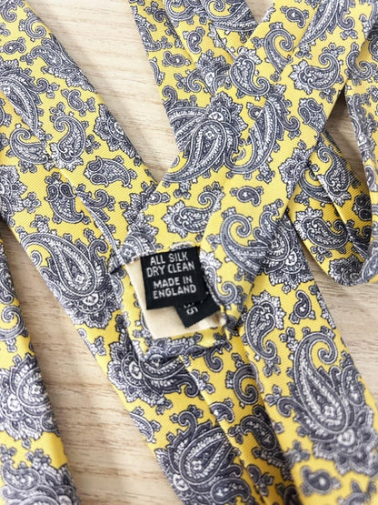 vintage john comfort paisley silk tie - good market thrift store