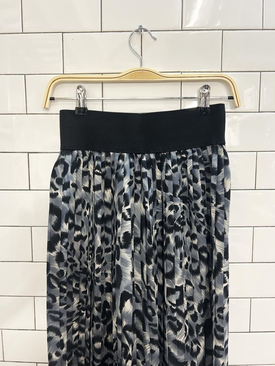 vintage pleated chiffon wide leg pants - good market thrift store