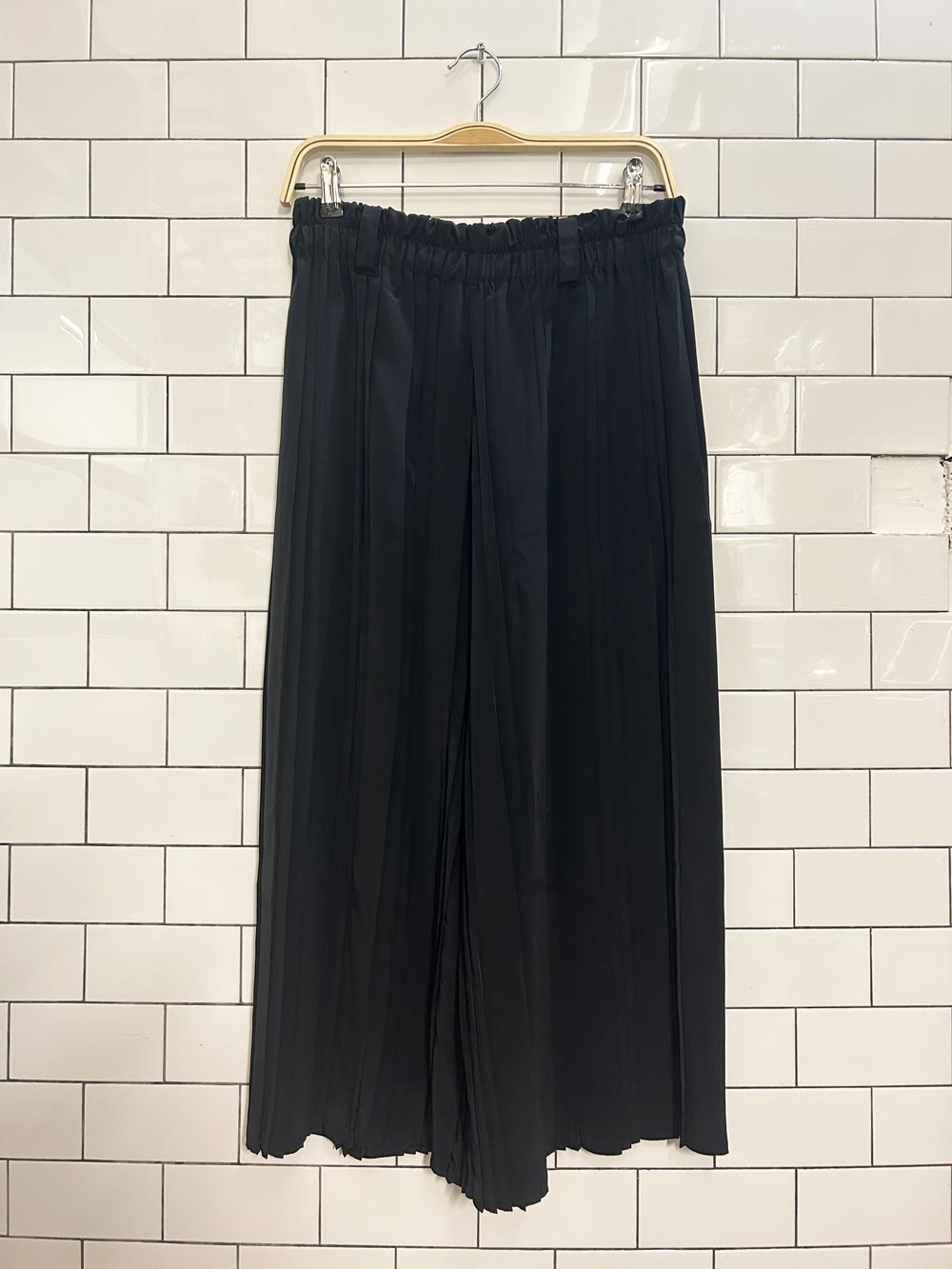 vintage pleated wide leg pants - good market thrift store