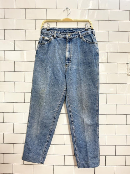 vintage 90s lee straight jeans - good market thrift store