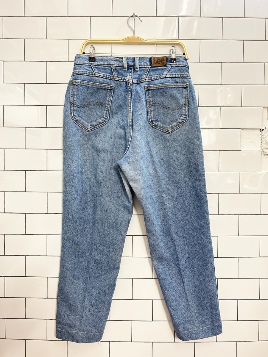 vintage 90s lee straight jeans - good market thrift store