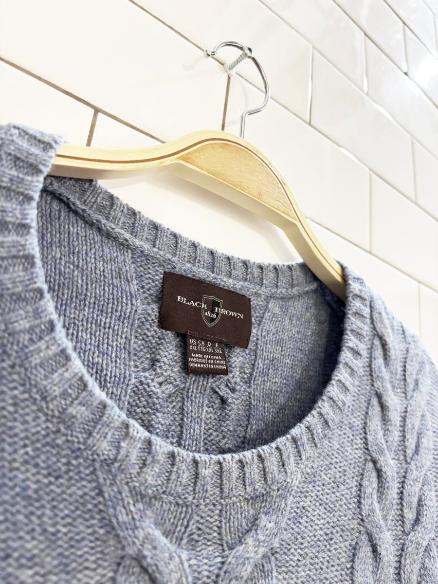 black brown 100% lambswool cable knit sweater - good market thrift store