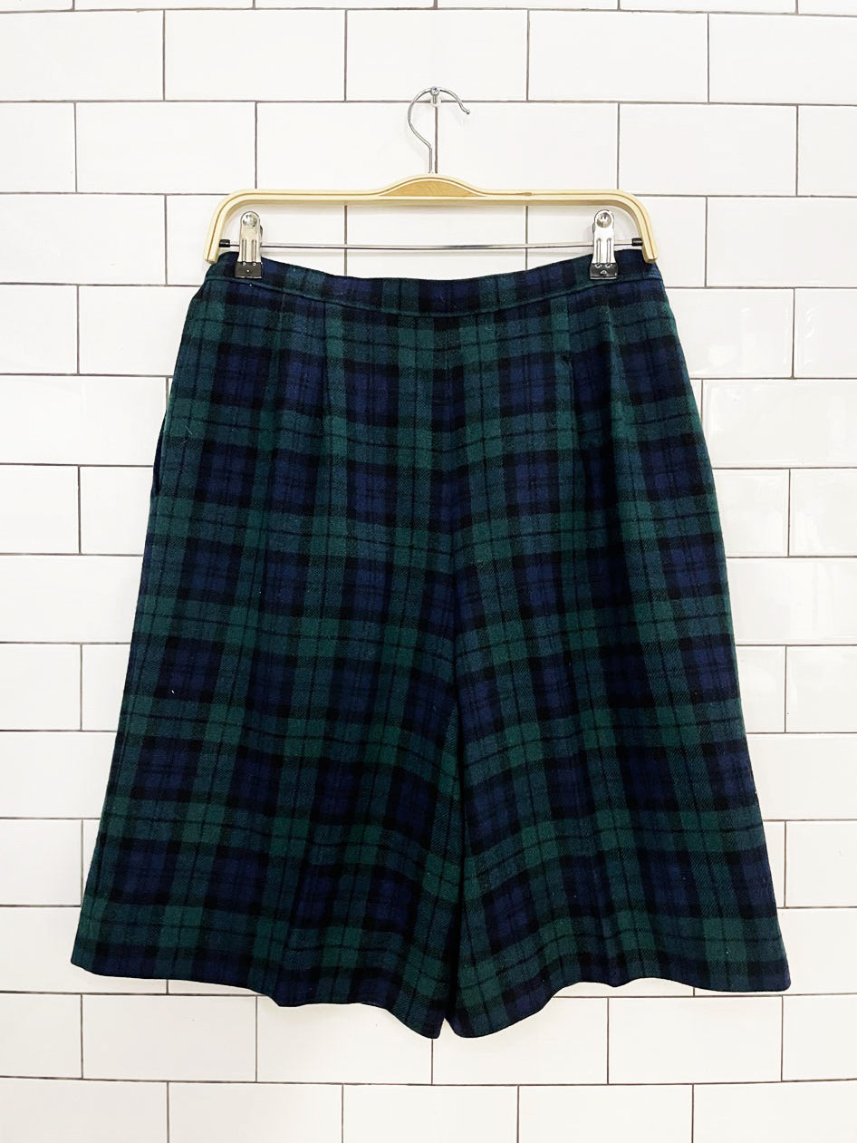 vintage 80s pendleton 100% virgin wool authentic tartan plaid shorts | made in USA