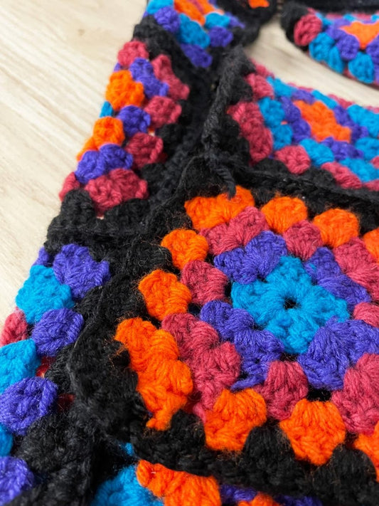 vintage retro granny square crochet crossbody bag - good market thrift store
