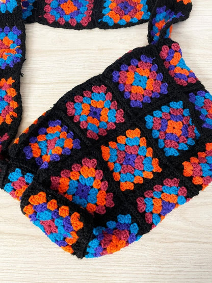 vintage retro granny square crochet crossbody bag - good market thrift store