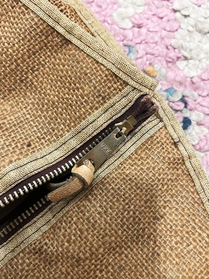 vintage 70s burlap floral handbag - good market thrift store