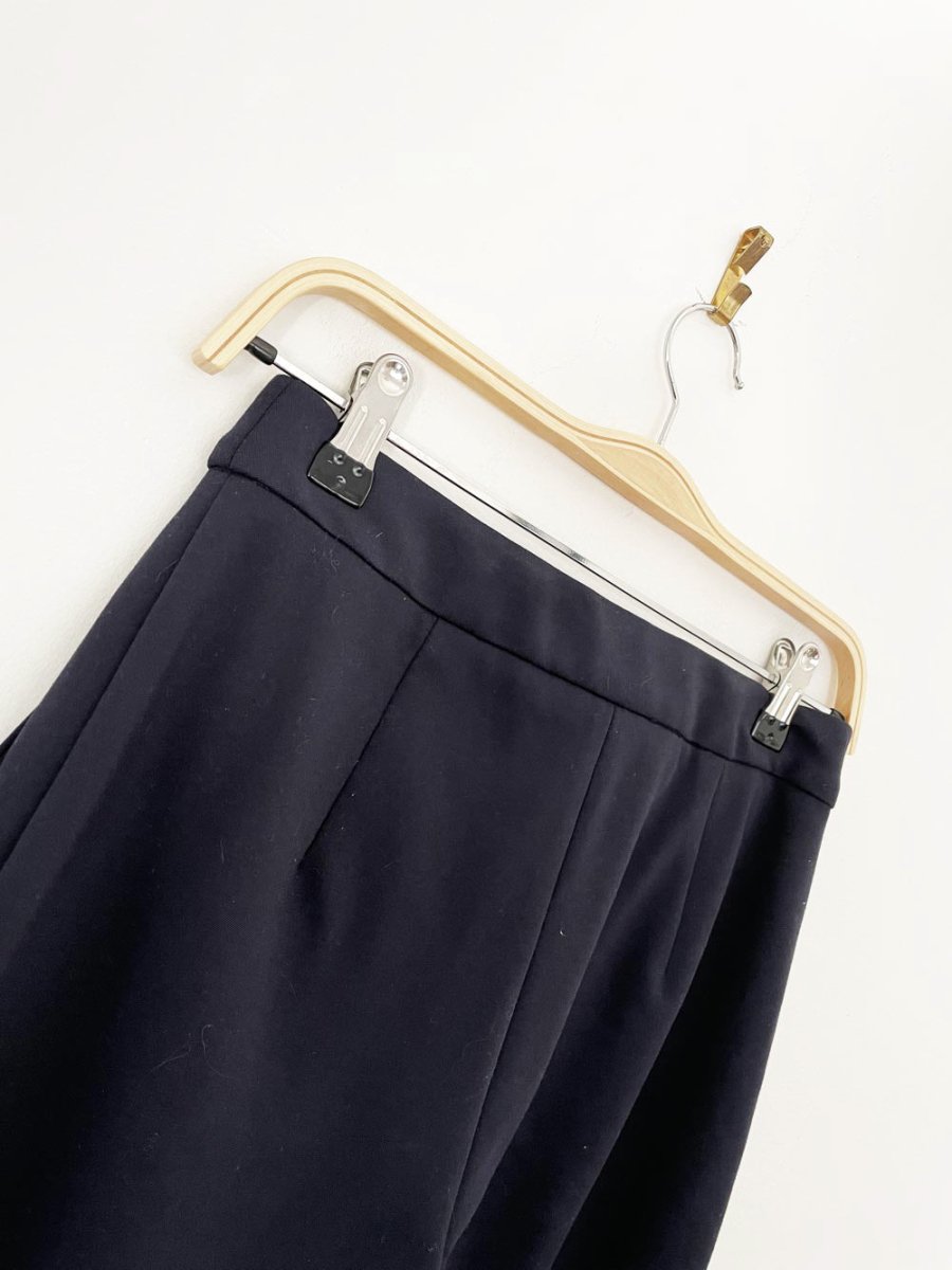 max mara stretch slim tapered flat front trouser - good market thrift store