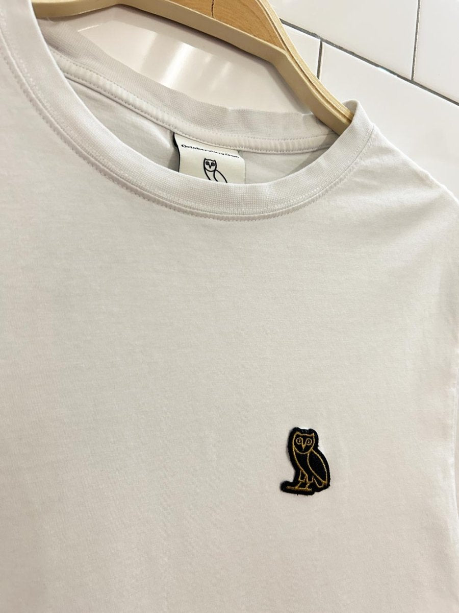 ovo minimal logo tee - good market thrift store