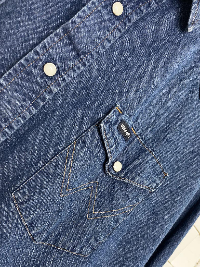 vintage 90s wrangler snap button cropped western denim shirt | rework
