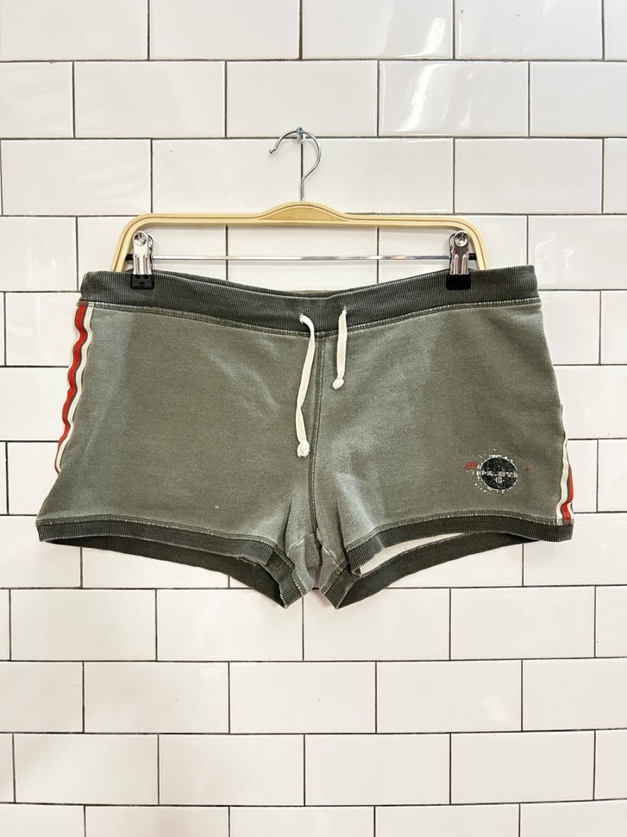 y2k low rise brody gym shorts - good market thrift store